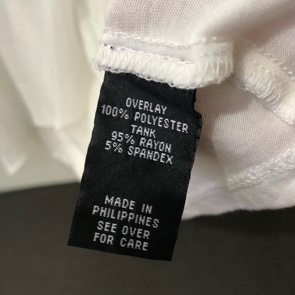 NWT New Flowy Tank Top Blouse White Large - Picture 5 of 6